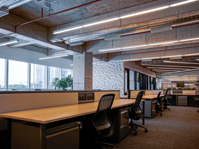 A,Contemporary,Office,Space,Featuring,An,Open plan,Layout,With,Rows